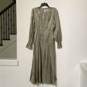 Topshop Smocked Longsleeve Midi Dress in Metallic Sage size 6